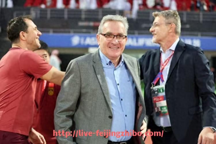 飞鲸体育直播-2024年NBA裁判评分机制是否应增加透明化程度